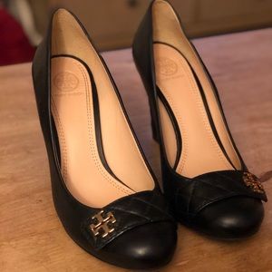 Tory Burch Quilted Wedges - like new!